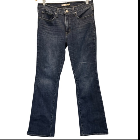 Levi's Women's 315 Shaping Boot Cut Jeans Size 30 Mid Rise Medium Wash Jeans - Picture 15 of 16